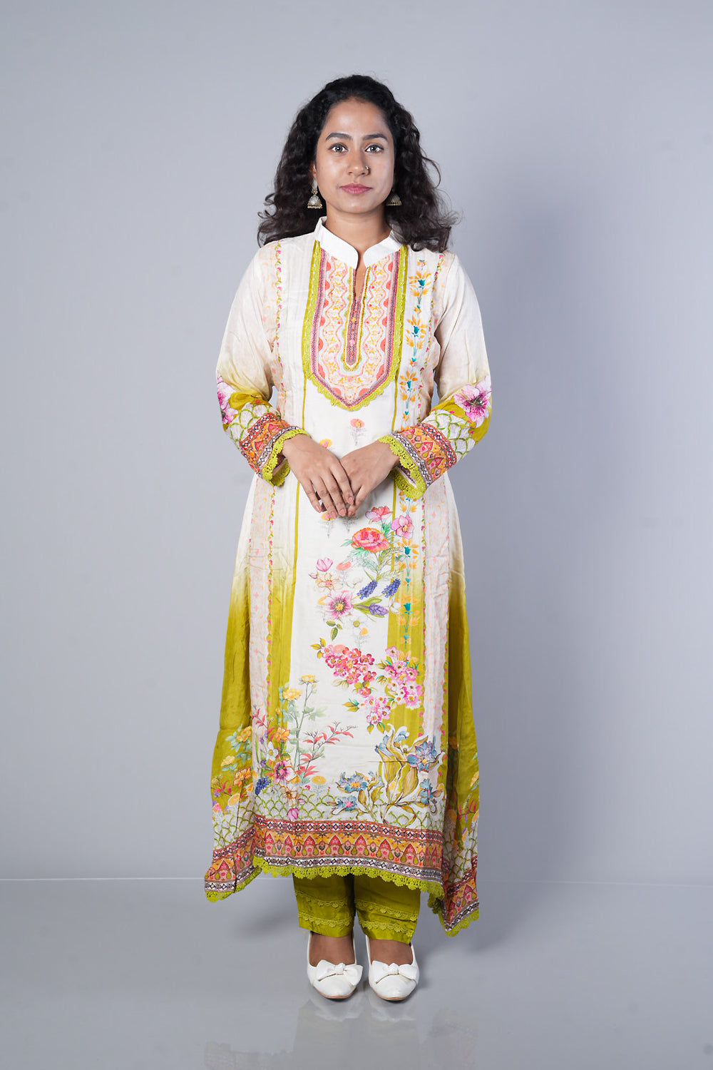 Light Green and Cream colour kashmiri print C cut Suit set