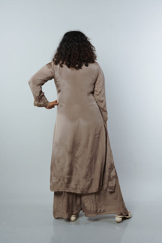 Mouse Colour Front 2 slits with Handwork