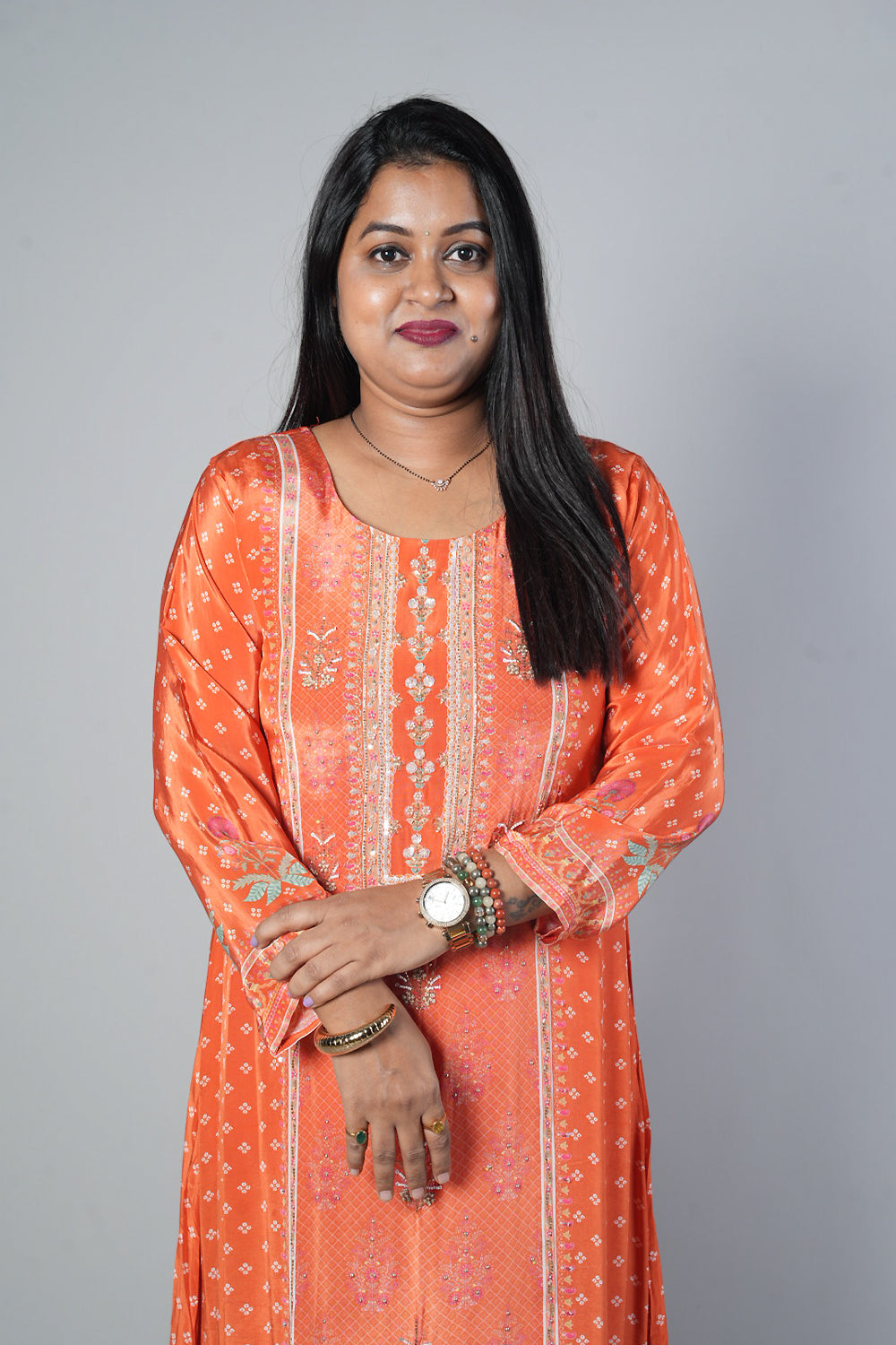 Orange C cut shell work pure crepe suit set