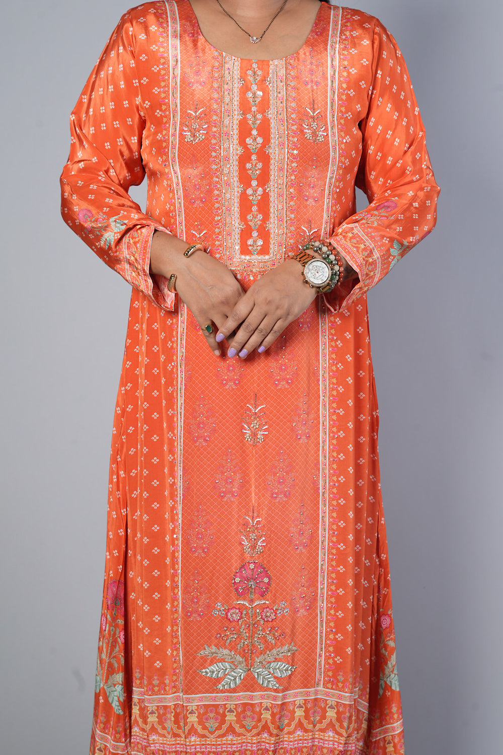 Orange C cut shell work pure crepe suit set