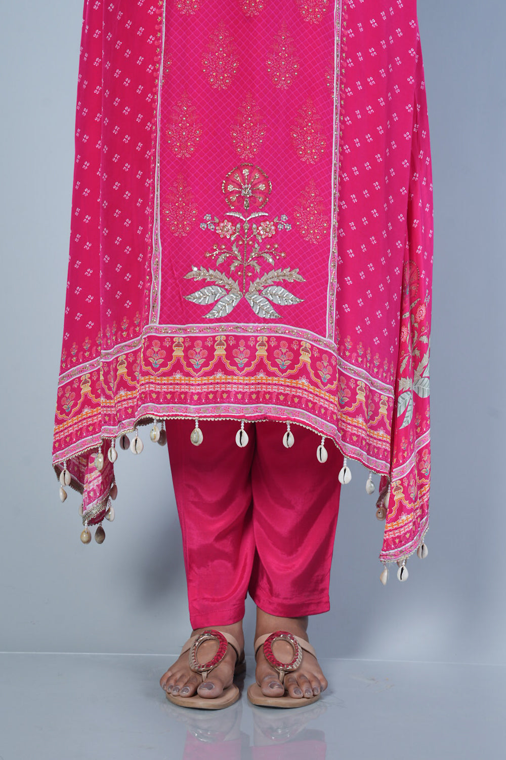 Pink C cut shell work pure crepe suit set