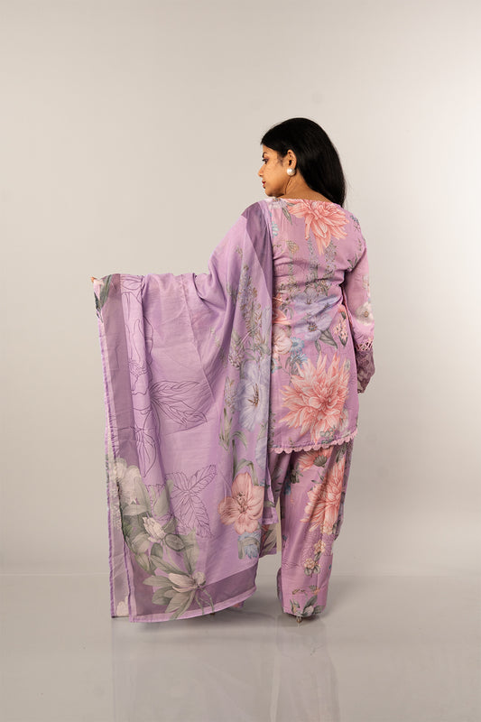 Farshi Salwar with lace detailings on neck and Sleeves