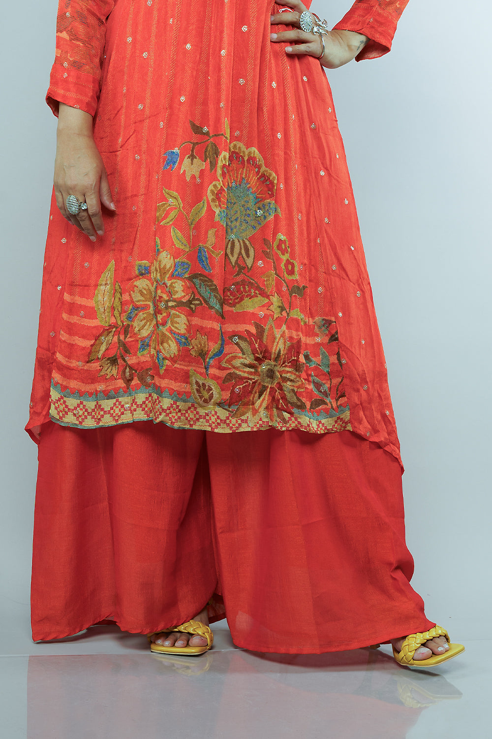 Orange chinnon highlow designer set
