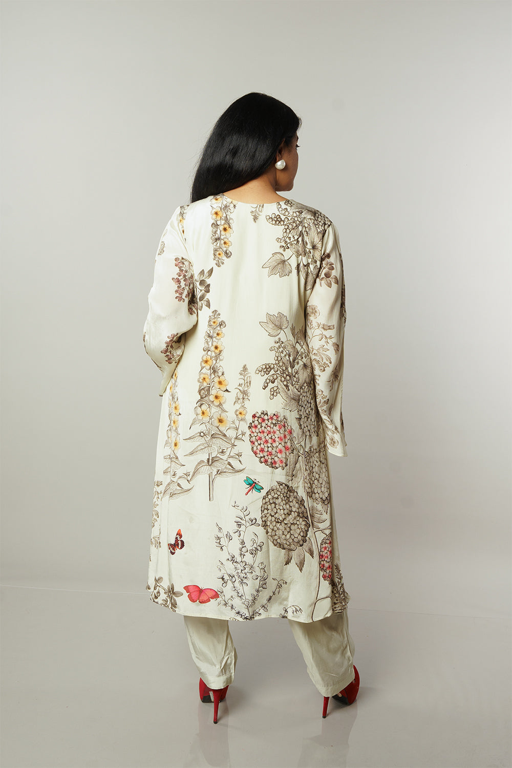 Cream colour Pure Crepe Forest print set
