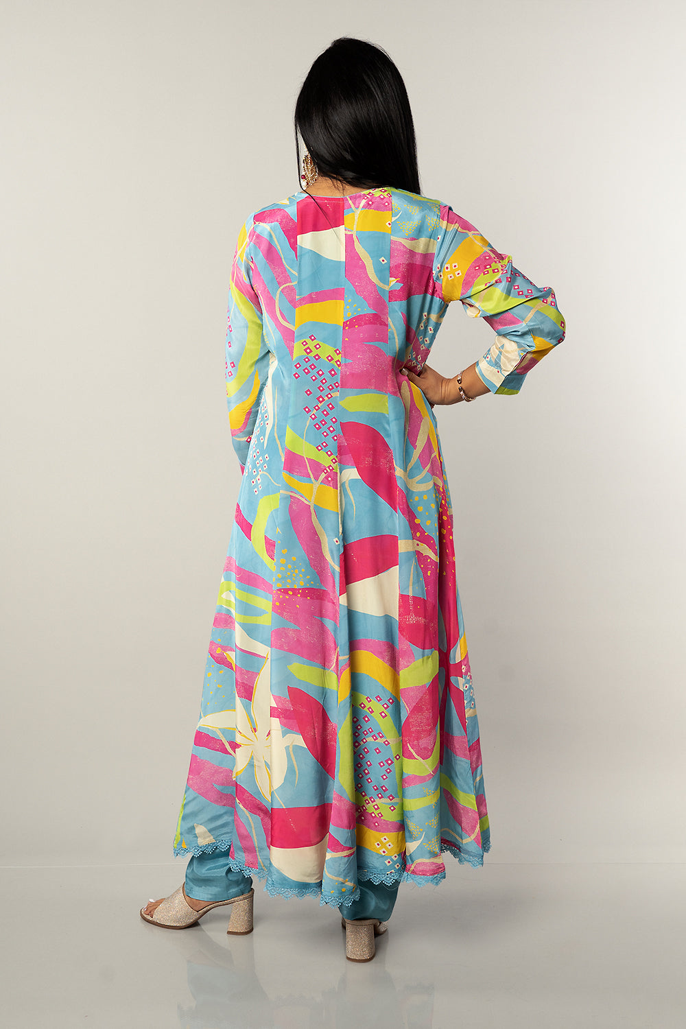 Multicolour Crepe Front slit set