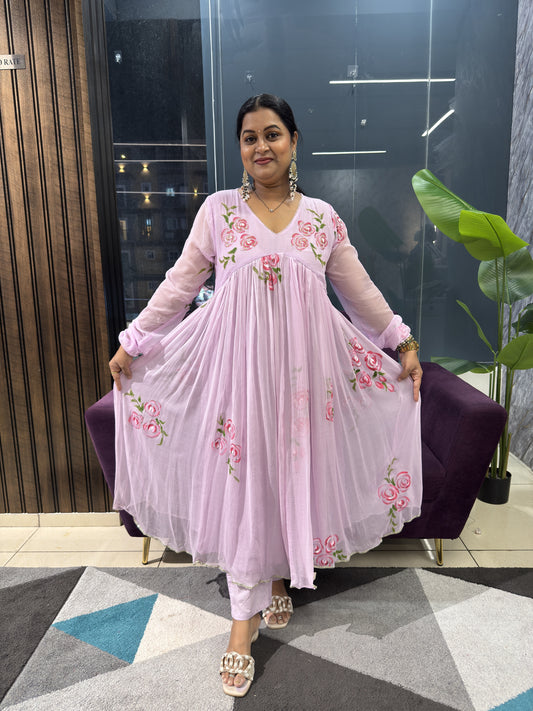 Lavender Hand Painted Chiffon Chudi Sleeves Article