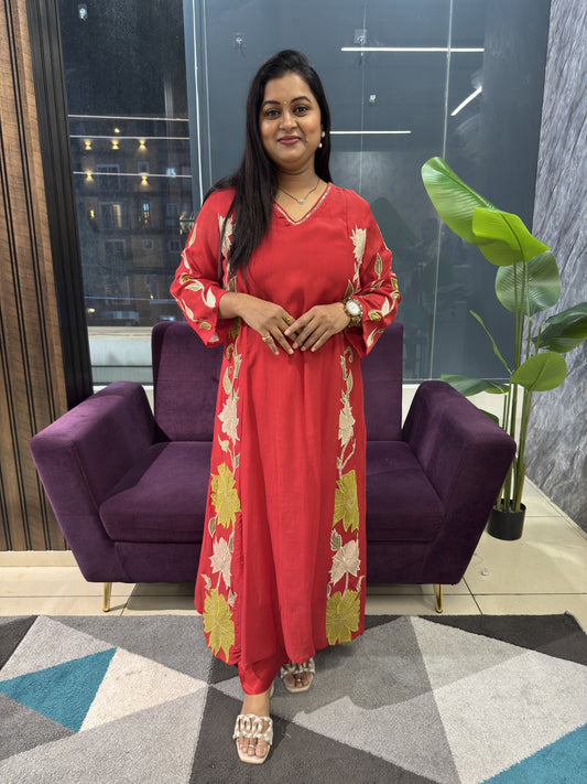 Red Crush Mulchanderi with Aplique Work