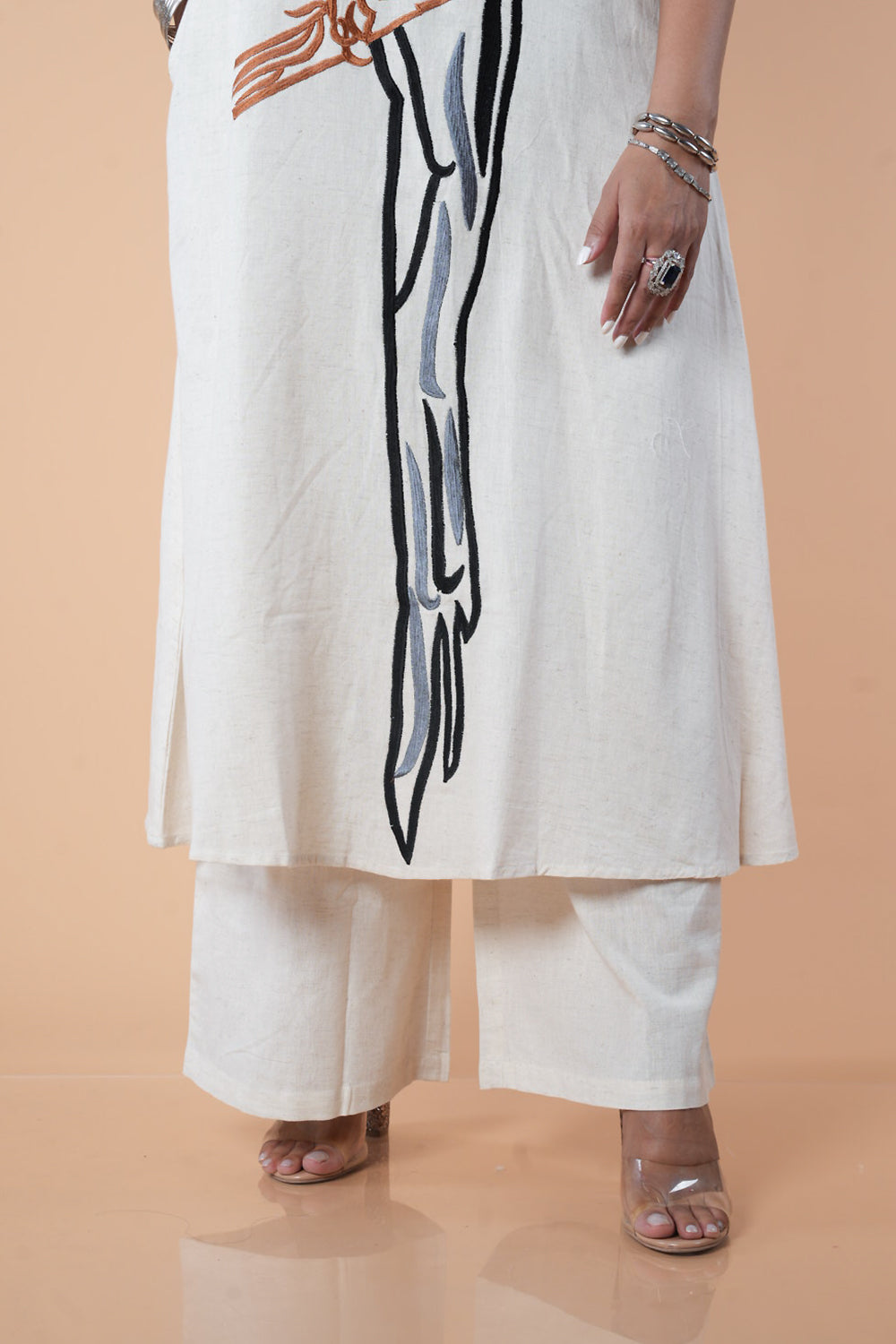 Macau Embroidery work lenin cotton cordset