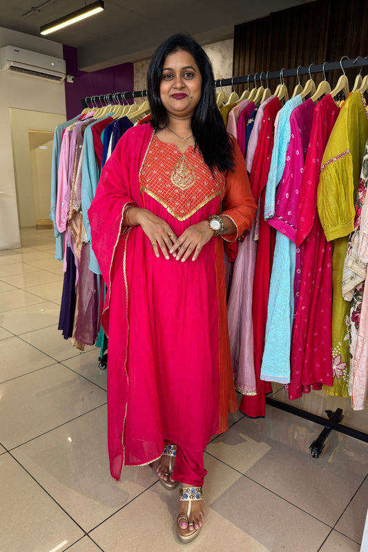 Inayra double colour mulchanderi suit set