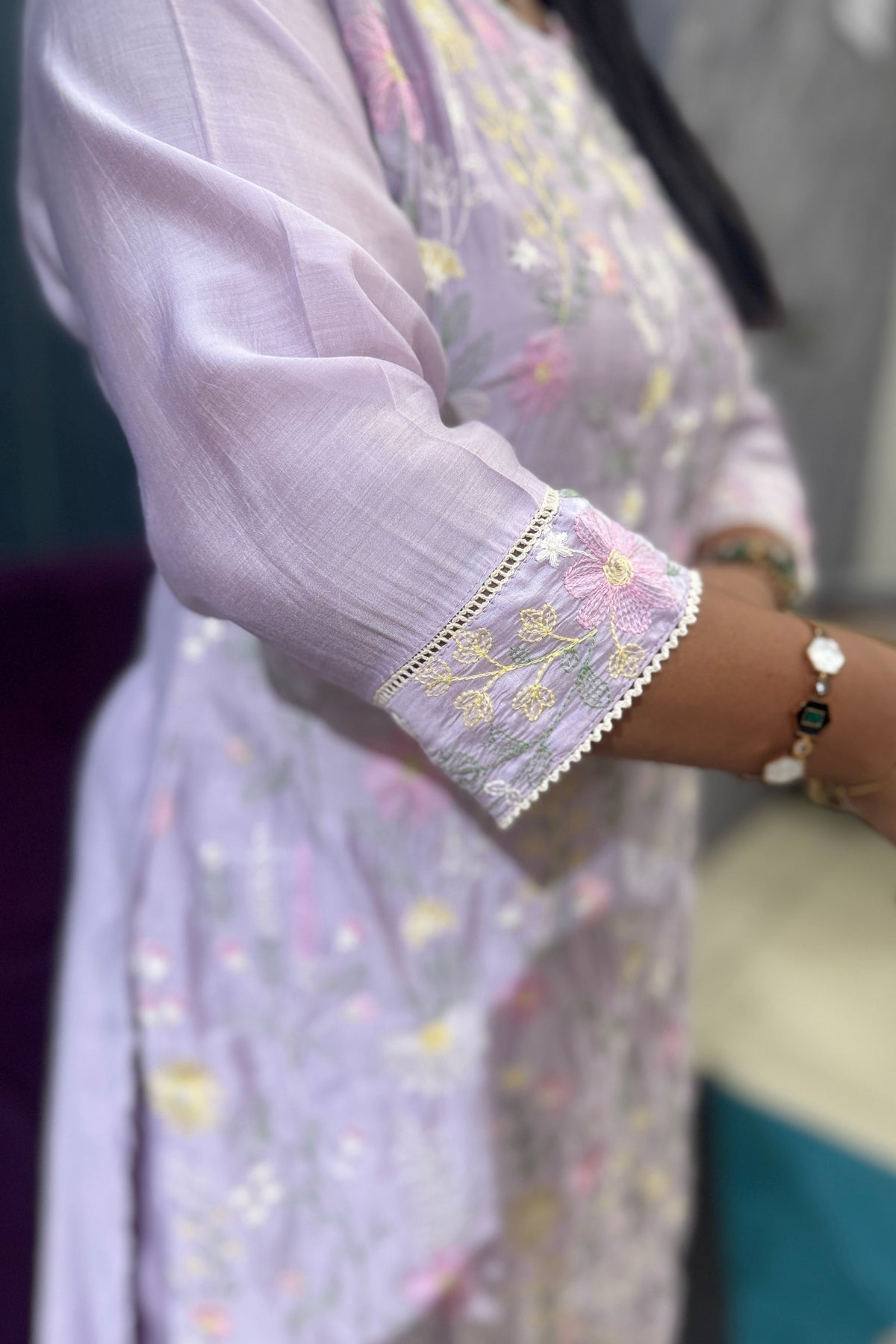 Virija Mulchanderi Suit Set