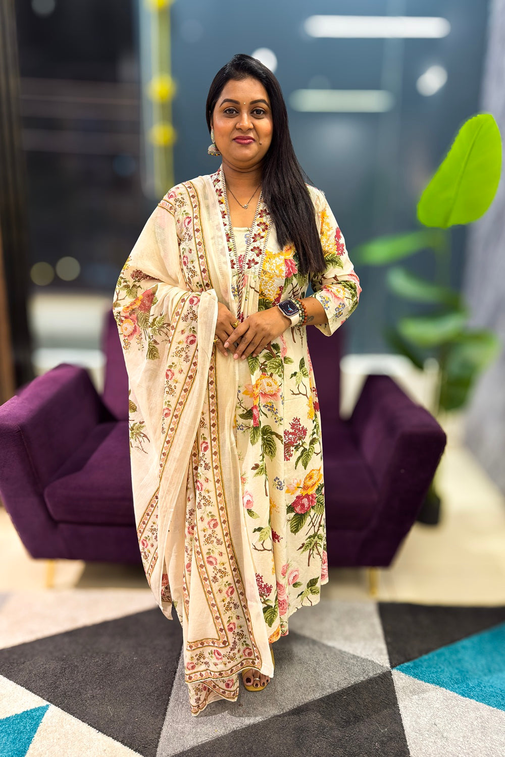 Cotton Suit Set comes Vneck and floral print in multicolour