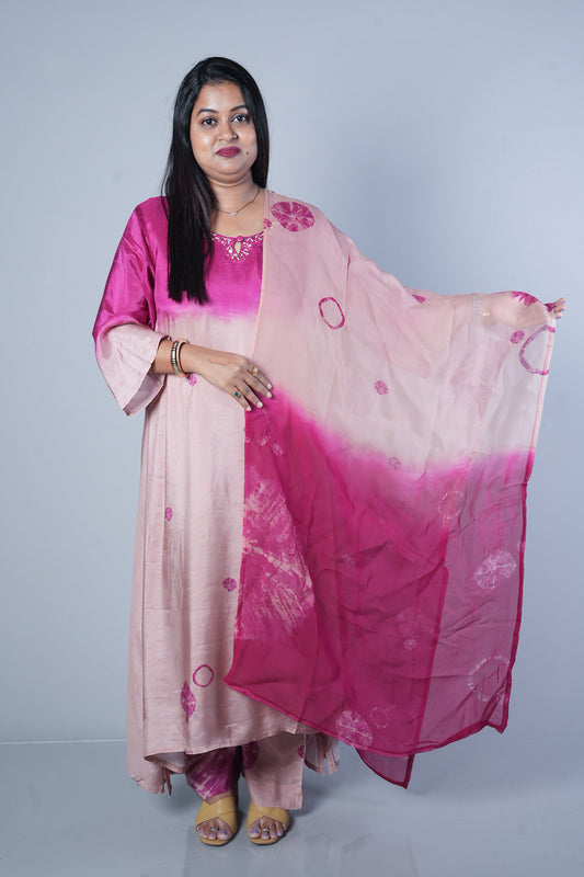 Shibori pink colour Premium Maslin suit set