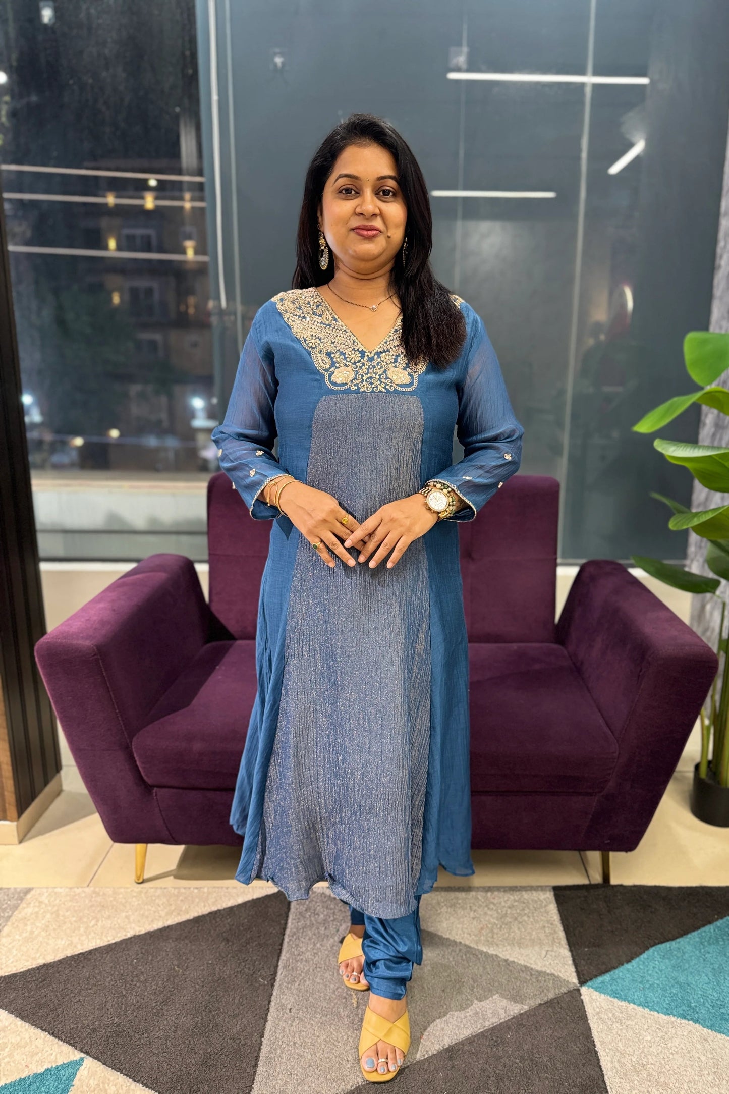 Kiara Mulchanderi tissue Suit Set