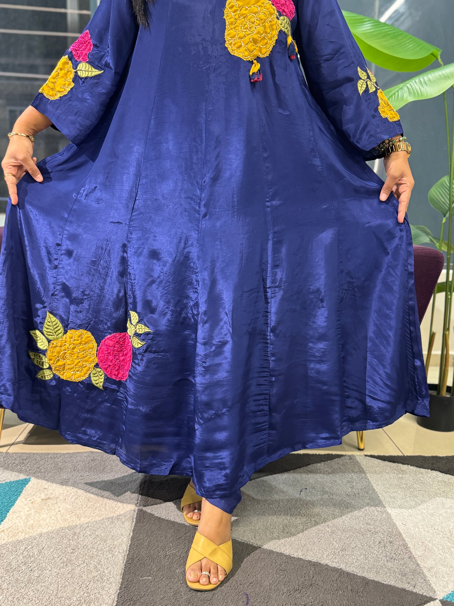 Pure Crepe Royal blue colour designer Aplique suit set