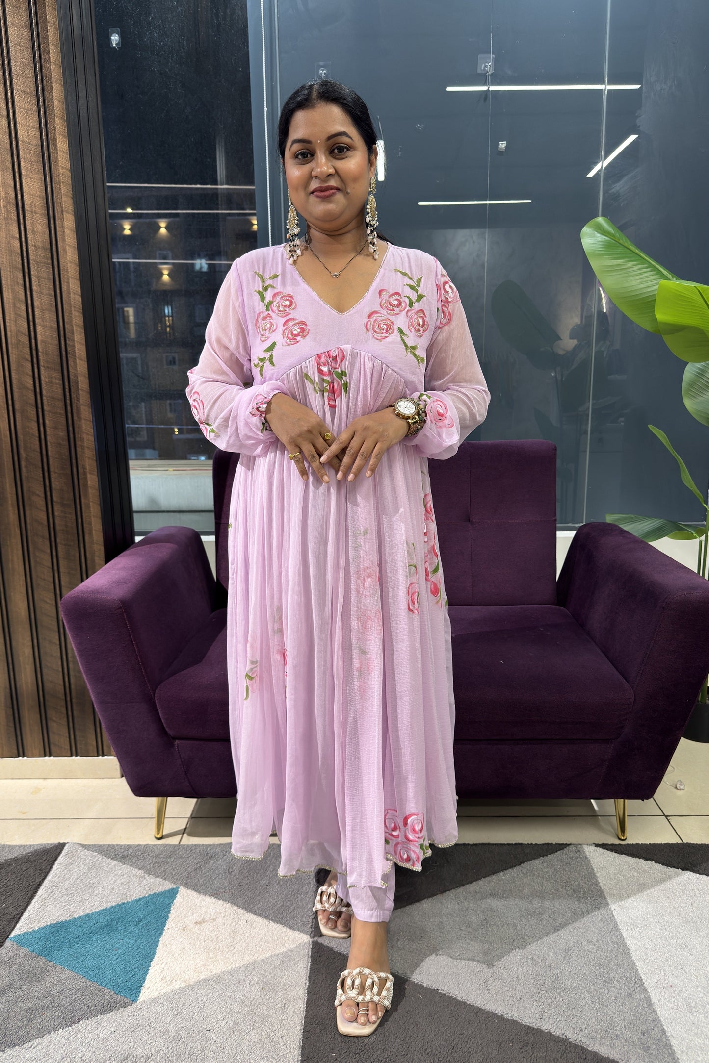 Lavender Hand Painted Chiffon Chudi Sleeves Article