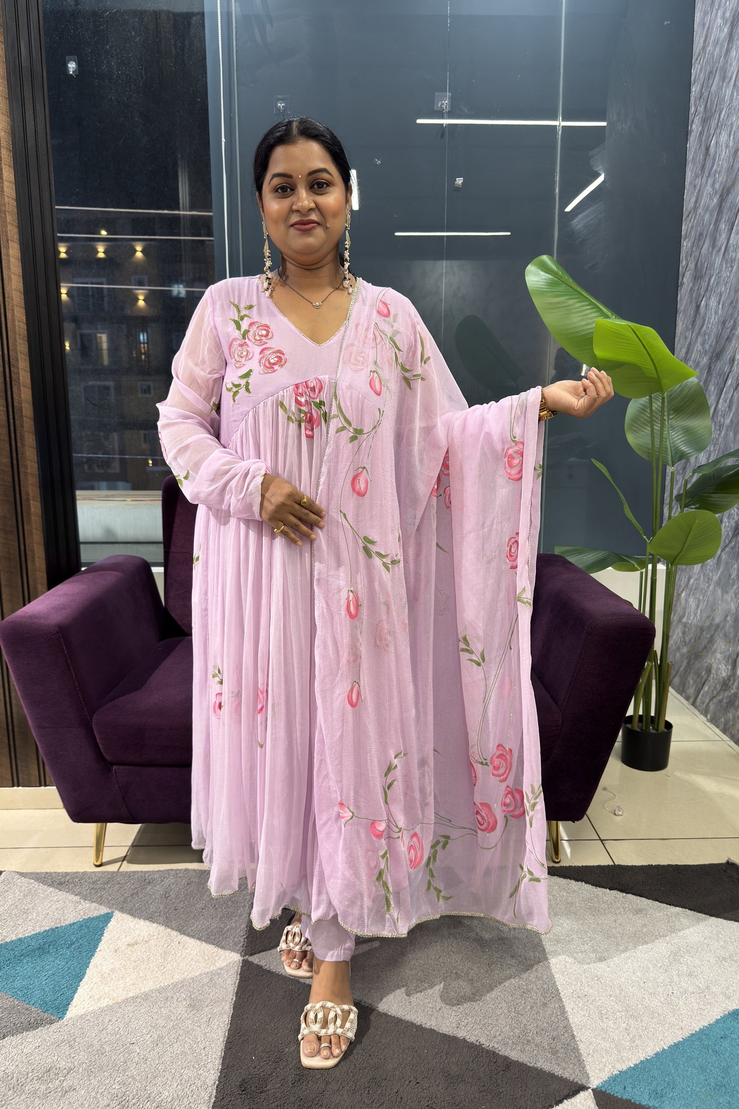 Lavender Hand Painted Chiffon Chudi Sleeves Article