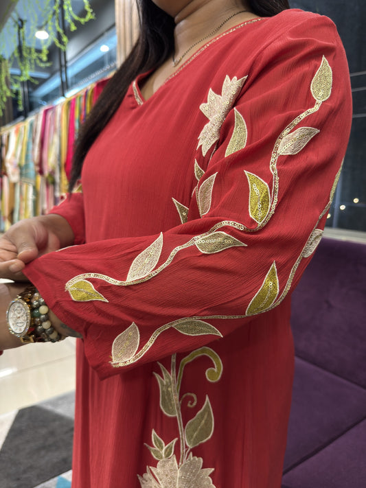 Red Crush Mulchanderi with Aplique Work