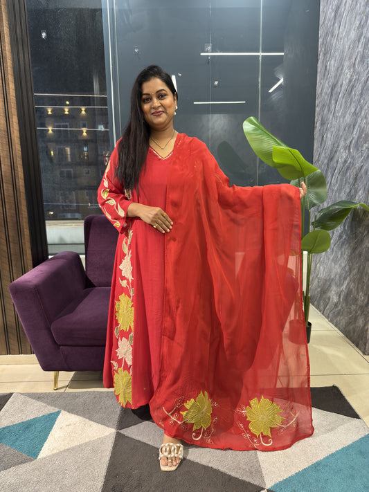 Red Crush Mulchanderi with Aplique Work