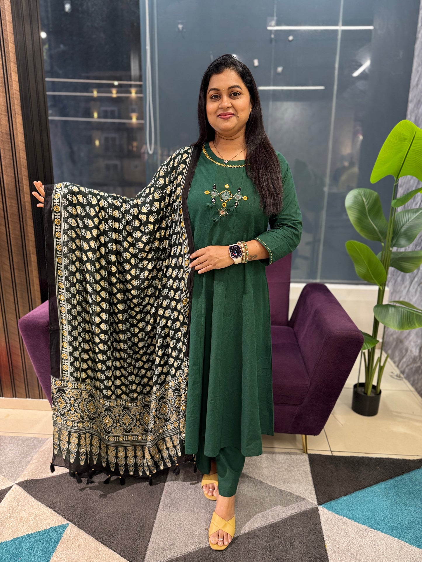 Bottle Green Kali Pattern Kurti Pant dupatta set