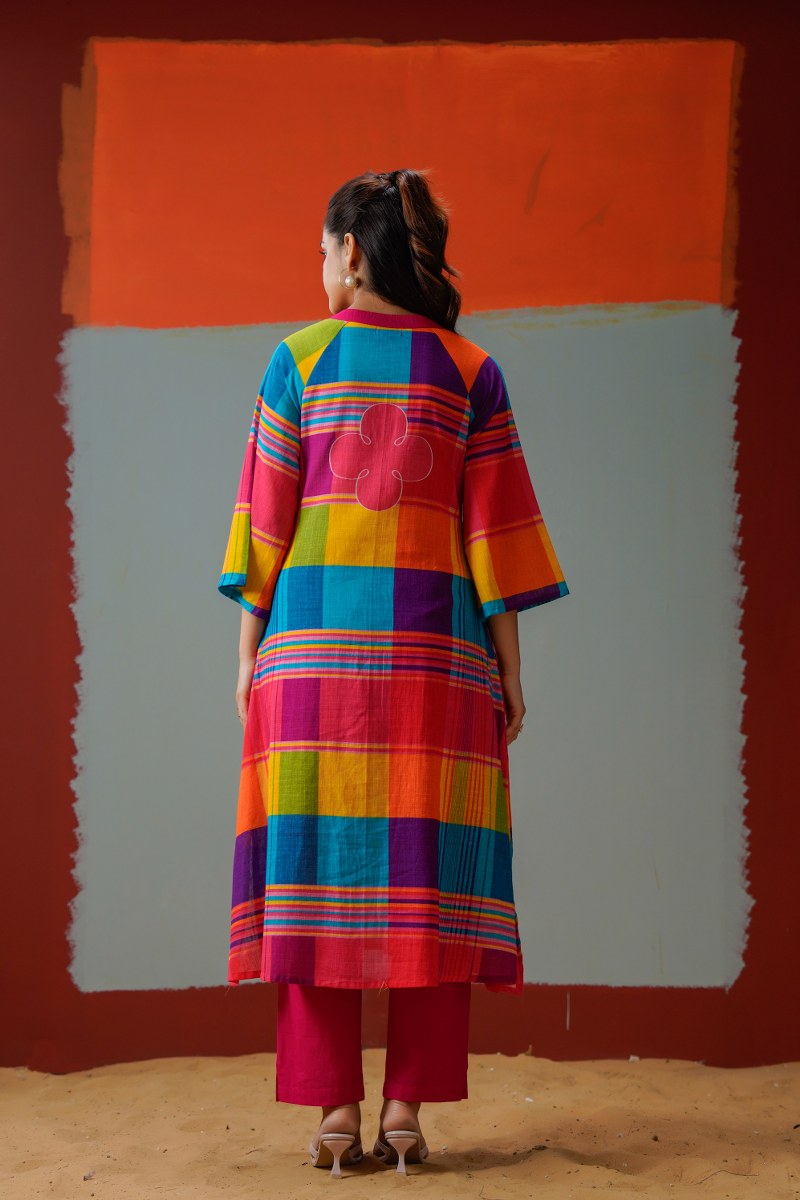 Checks Pattern Multi colour Kurti Pant