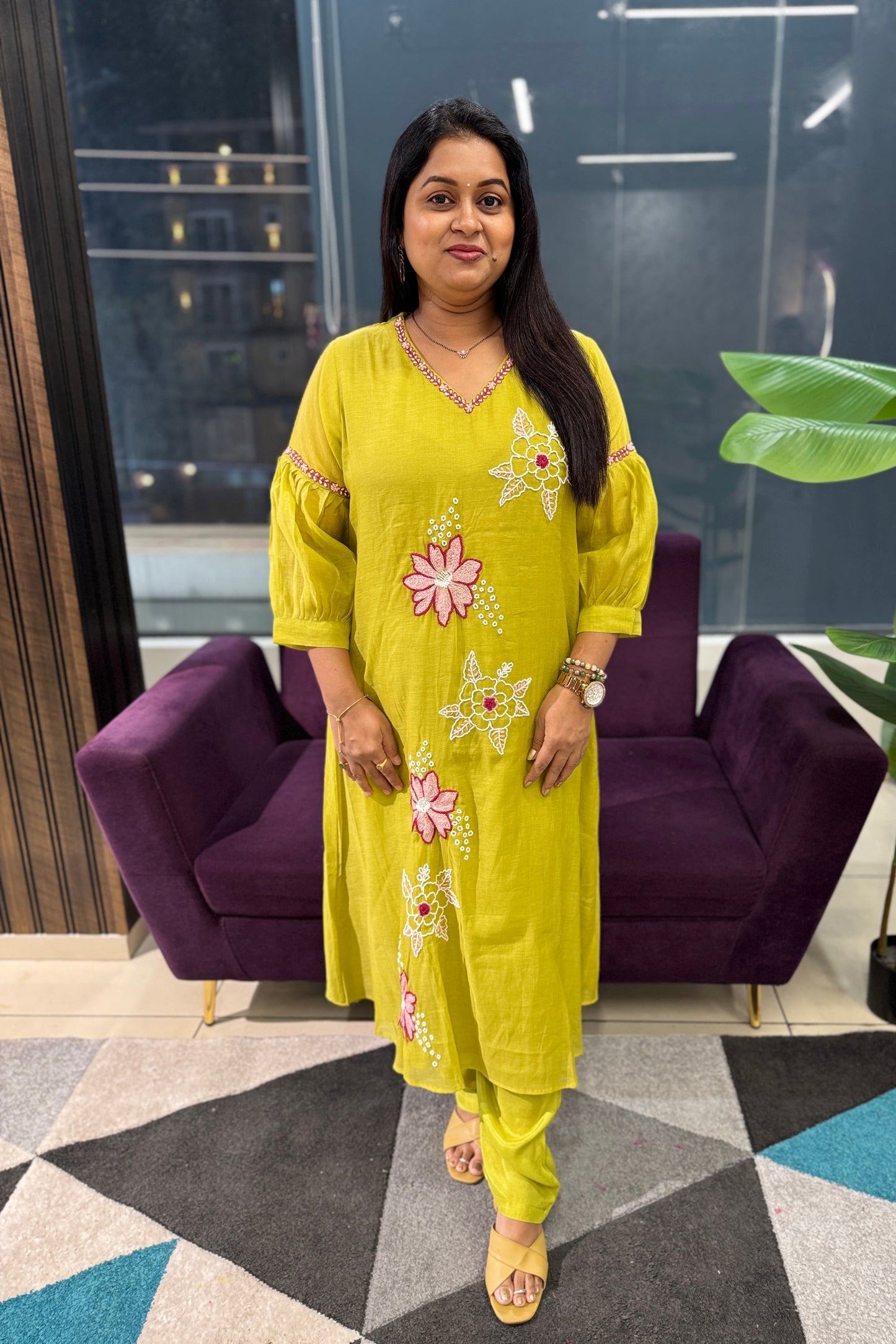 Mulchanderi with Knot work and Designer Sleeves
