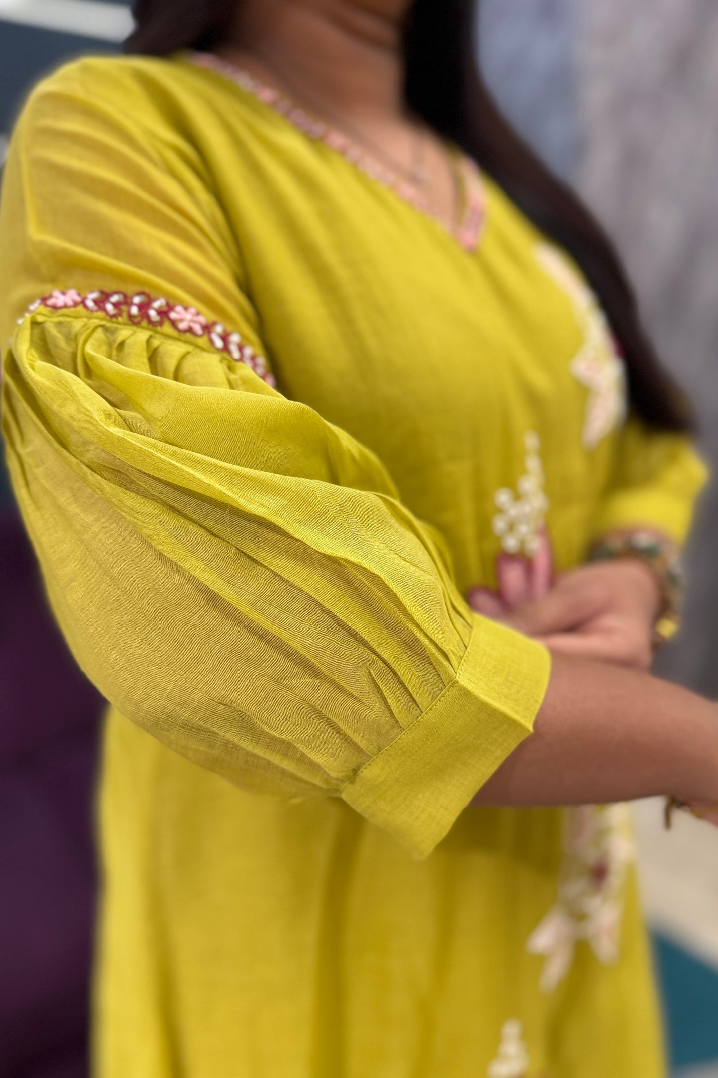 Mulchanderi with Knot work and Designer Sleeves