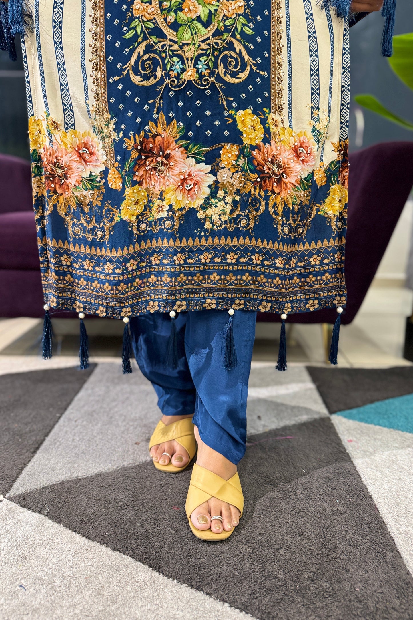 Kashmiri Print Pure Crepe Suit Set