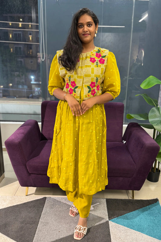 Indu Mulchanderi Jacket Style Suit Set