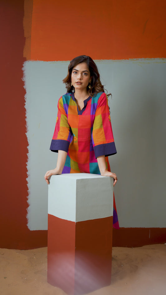 Multicolour Checks Pattern Vintage Style Kurti Pant